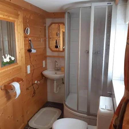 Jagerhaeusl Holiday home Fuegen